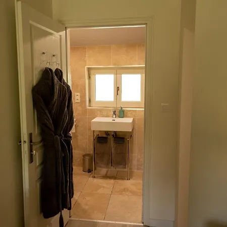 Moulin Des Comtes - Les Rochers 3*