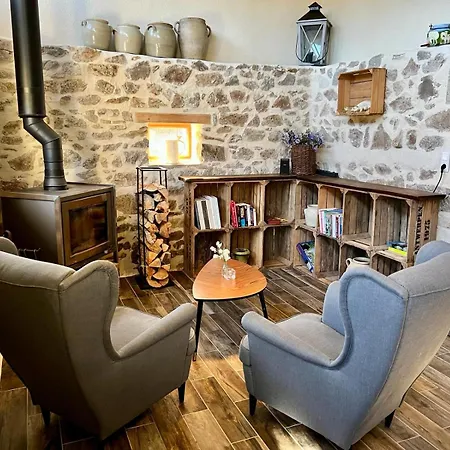 Moulin Des Comtes - Les Rochers 3*